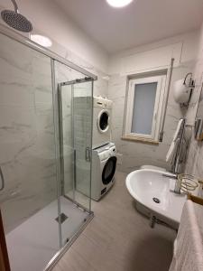 Ένα μπάνιο στο Rooms Mane'