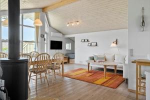 Μια τηλεόραση ή/και κέντρο ψυχαγωγίας στο 1066-Thisted-Nordvestbak-16 +22 φωτογραφίες