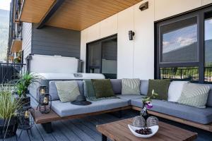 Μπαλκόνι ή βεράντα στο Villa 23 Cabot Peaks by Revelstoke Vacations