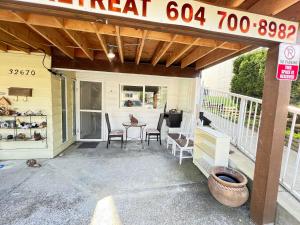Φωτογραφία από το άλμπουμ του Guest Suite - Private Retreat - J-1 σε Άμποτσφορντ