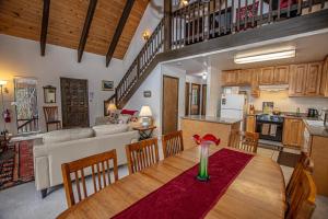 Fotografie z fotogalerie ubytování Bunker By Hauserman Rentals v destinaci Tahoe City