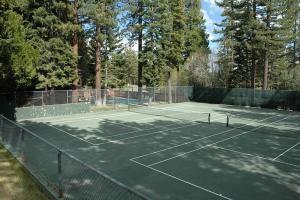 Tennis- og/eller squashfaciliteter på Villas # 78 By Hauserman Rentals eller i nærheden