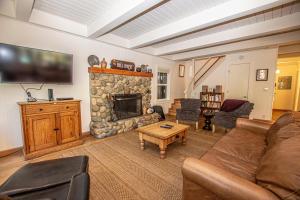 Χώρος καθιστικού στο Hillhouse By Hauserman Rentals