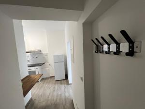 Η κουζίνα ή μικρή κουζίνα στο Nord-Apartment 9 I Erdgeschoss mit WLAN & Regendusche