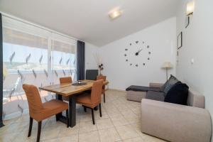 Φωτογραφία από το άλμπουμ του Apartments By the sea in Lopar σε Lopar