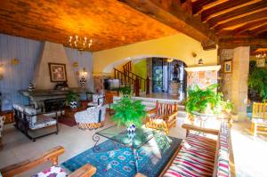 Gallery image of New Bamboo Quinta Maravilla in Jiutepec +51 photos