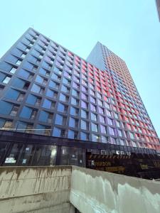 Το κτήριο όπου στεγάζεται  το διαμέρισμα