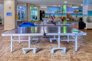 Lauatennis majutusasutuses Dunes Village Resort Year Long Water Parks 3 Bed 2 Bath Ocean View Condo või selle läheduses