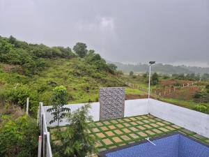 Un paisaje natural cerca de la villa