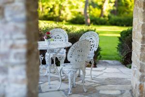 Φωτογραφία από το άλμπουμ του Eco Hotel Imenieto σε Emen