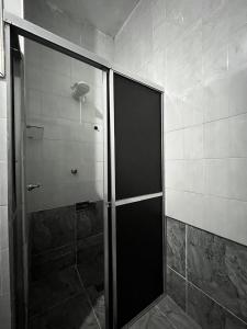 Bilik mandi di Casa Vitória +18 gambar