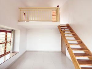 Fotografie z fotogalerie ubytování Shlok Villa v destinaci Bāmangaon