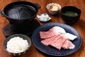 山林小屋内部或周边提供的食物