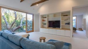 Et tv og/eller underholdning på Silvertop House