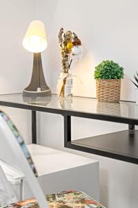 Imagine din galeria proprietății Quiet Single Room in Central Kensington Location - External Kitchen or Bathroom Access în Sydney