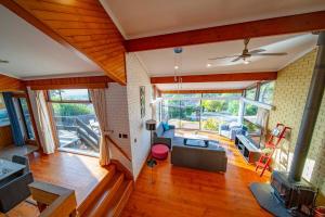 Χώρος καθιστικού στο Tranquil Escape The Gerald House Near the City