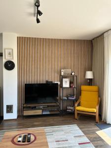 Sjónvarps- og/eða afþreyingartæki á Apartman PLAY Divčibare - 2 spavaće sobe