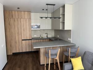Dapur atau dapur kecil di Квартира новобудова ЖК Республіка