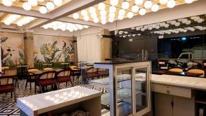 Gallery image of La Riviera Suites in Hyderabad