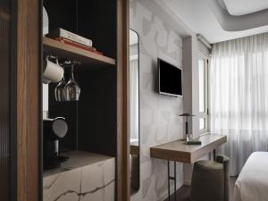 TV a/nebo společenská místnost v ubytování Electra Rhythm Athens