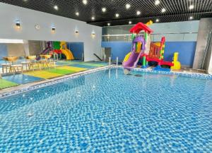 Πισίνα στο ή κοντά στο Căn hộ OASKY ngay Tháp Tam Thắng