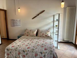 Ένα ή περισσότερα κρεβάτια σε δωμάτιο στο Airlodge Montagnana inspired by Aviation Style