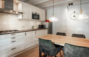 Dapur atau dapur kecil di S-2 Hoeve Holland
