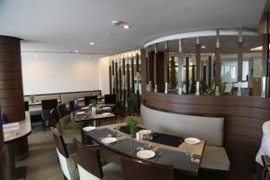 Area soggiorno di IRA By Orchid Bhubaneswar
