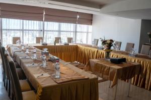 Nápoje v ubytování Samarons Hotels
