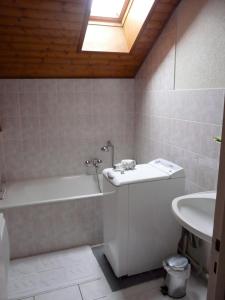 Koupelna v ubytování Chalet Loupnots 3P avec vue