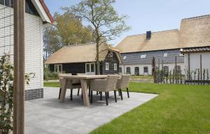 Budova, kde se prázdninový dům nachází