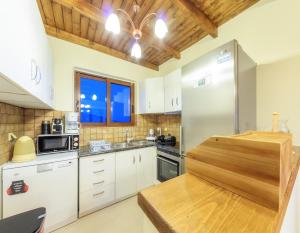 Gallery image of Orient Villas Volimes in Volímai