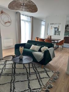 Afbeelding uit fotogalerij van La longère Cosy & Centrale in Bétheny