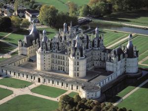 an aerial view of windsor castle in england at La Belle Epoque in Vendôme