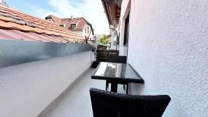 Μπαλκόνι ή βεράντα στο Wohlfühl-Loft für dein Schwarzwaldabenteuer