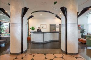 Vstupní hala nebo recepce v ubytování Hotel Medusa Splendid + 59 fotografií