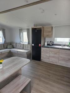 Kuchyň nebo kuchyňský kout v ubytování Haven Presthaven Beach Resort