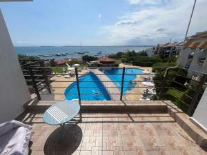 Swimmingpoolen hos eller tæt på Private apartment in complex Diamond