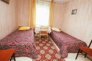 Postel nebo postele na pokoji v ubytování Kalamehe Farmstay