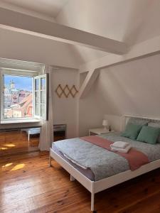 Ένα ή περισσότερα κρεβάτια σε δωμάτιο στο the POZNAN SPOT