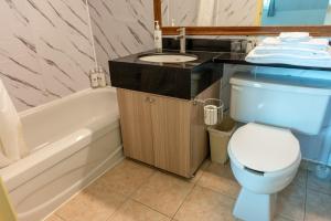 Φωτογραφία από το άλμπουμ του Hotel Cowansville σε Cowansville