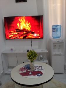 Μια τηλεόραση ή/και κέντρο ψυχαγωγίας στο Fahari Homes