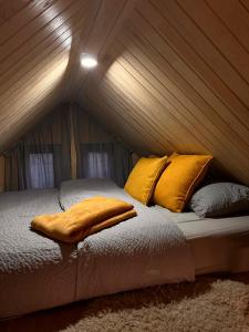 Katil atau katil-katil dalam bilik di AnMaRe holiday house