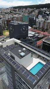 Linna Quito üldine vaade või majutusasutusest Le Parc Hotel, Beyond Stars pildistatud vaade