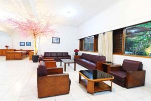 Posezení v ubytování Graha Asri Hotel by Qinarya