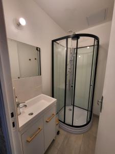 Ένα μπάνιο στο L'escape Rue Calme - Free parking +14 φωτογραφίες