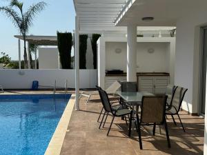 Piscina de la sau aproape de TooCoool Villa - Elite Sea Breeze
