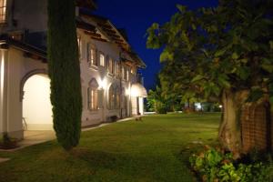 Κήπος έξω από το Villagaia Country House