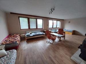 Posezení v ubytování Apartmány ŠTĚSTÍ