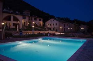 Πισίνα στο ή κοντά στο Residence con Piscina Vista Monte Nerone